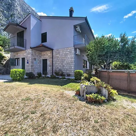 Holiday home Vesna By Interhome